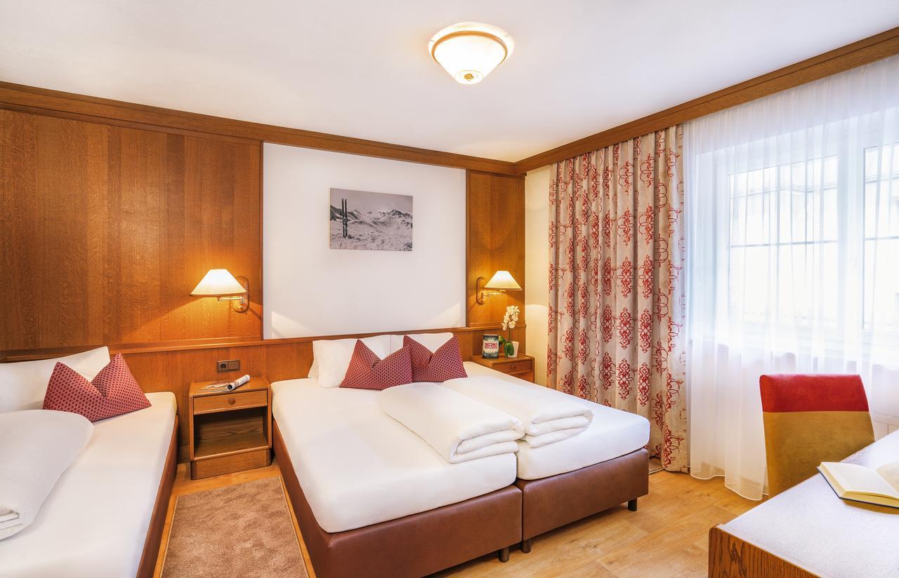 Hotel Garni Chasa Sulai Ischgl Ngoại thất bức ảnh